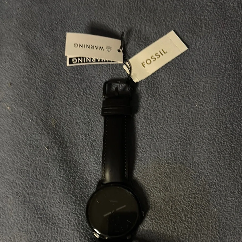 Fossil Black Men’s Leather Strap Watch